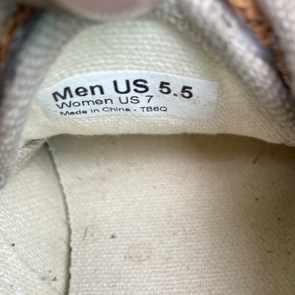 Customized Vans - Picture 4 of 5